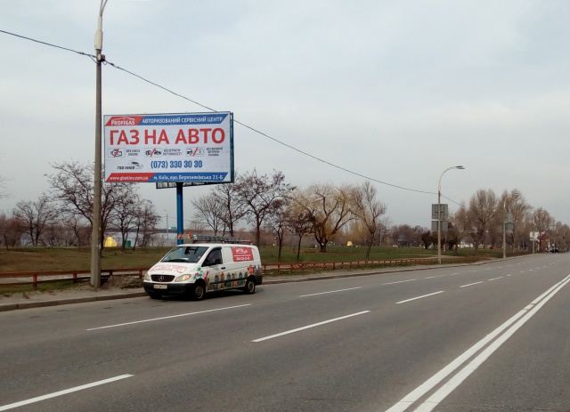 Щит 6x3, Днепровская наб., напротив д. 13 (Березняки) к мосту Патона, с/м ТАМ ТАМ, пересечение с ул. Березняковской Щит 6x3, Днепровская наб., напротив д. 13 (Березняки) к мосту Патона, с/м ТАМ ТАМ, пересечение с ул. Березняковской
