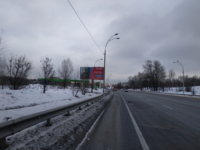 Щит 6x3, Киев,ул. Заболотного, 150 м от заправки WOG, навпротив, в сторону Столичного шоссе Щит 6x3, Киев,ул. Заболотного, 150 м от заправки WOG, навпротив, в сторону Столичного шоссе