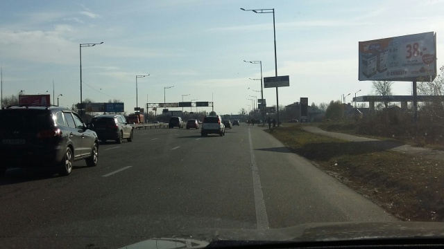 Щит 6x3, Столичное шоссе 104, за 100 м до заезда в ТРЦ Атмосфера, Авторынок Центральный Чапаевка, въезд в Конча Заспу Щит 6x3, Столичное шоссе 104, за 100 м до заезда в ТРЦ Атмосфера, Авторынок Центральный Чапаевка, въезд в Конча Заспу