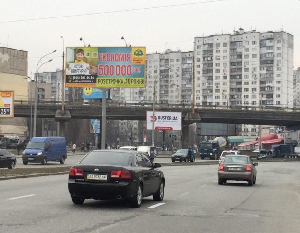 Щит 6x3, Саперно-Слободская, на разделителе, пересечение с Науки, напр.на пр-т Науки Щит 6x3, Саперно-Слободская, на разделителе, пересечение с Науки, напр.на пр-т Науки