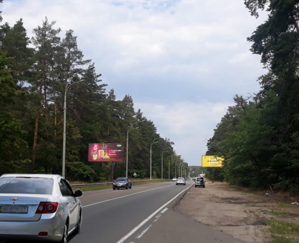 Щит 6x3,  Мінський просп. (зупинка "Спортбаза"), 80 м від Петровський провулок, в напрямку Нові Петрівці